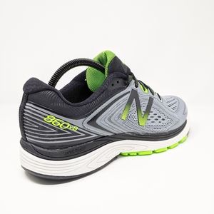 New Balance Men's - M860GG8